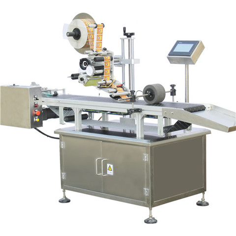 Automatický stroj na označování kulatých lahví se strojem na tisk data.