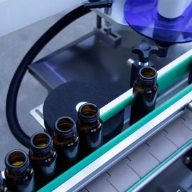 Automatické vertikální kulaté štítky na lahve s popisem stroje